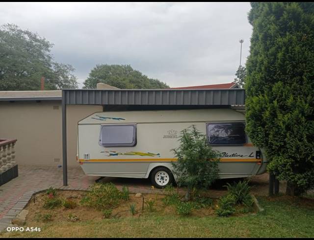 3 BEDROOM HOUSE FOR SALE IN SASOLBURG EXT 15